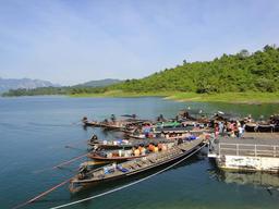 Khao Sok Cheow Larn Lake