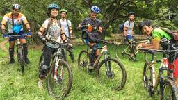 intermediate downhill mountain bike, doi suthep, chiang mai