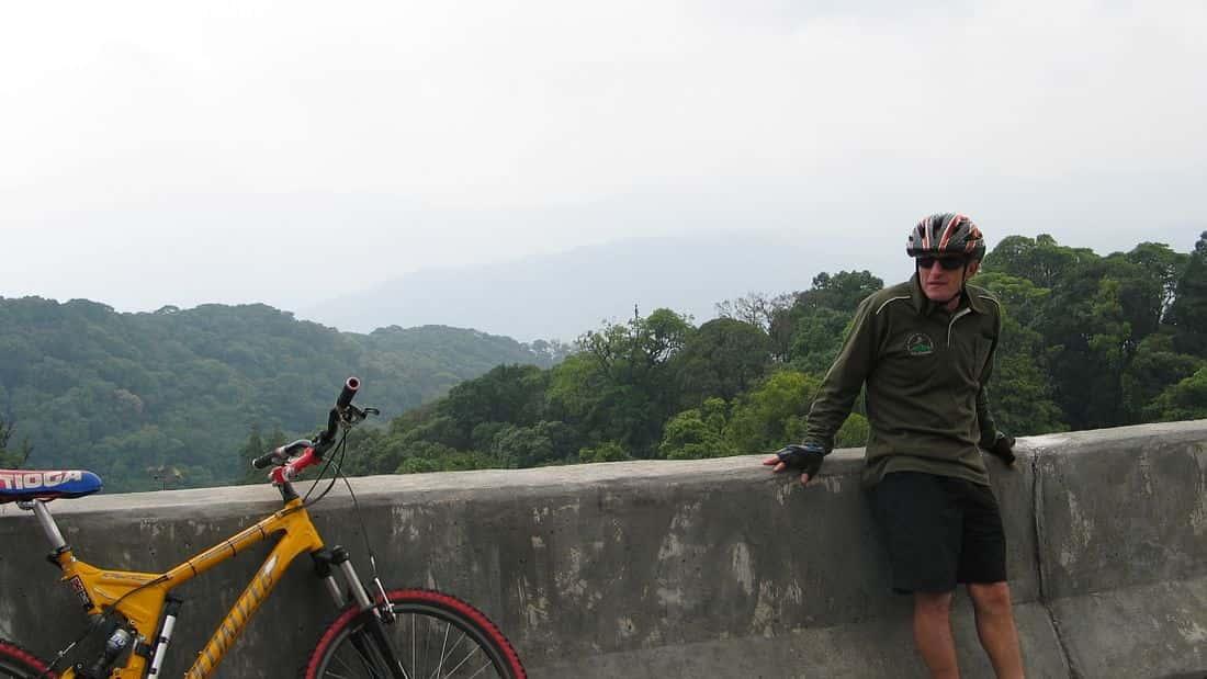 doi inthanon cycling, downhill road bike, above thailand, chiang mai