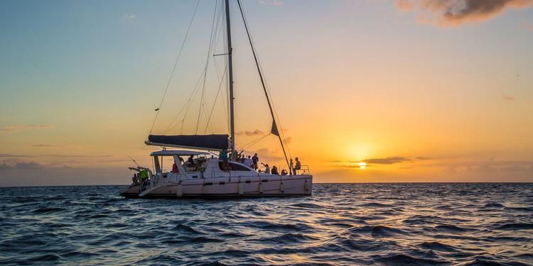 phuket sunset dinner cruise, promthep cape, catamaran yacht